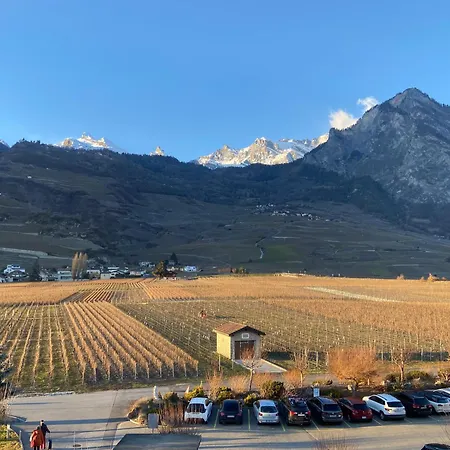 Duplex Au Coeur Du Valais-bains De * Saillon